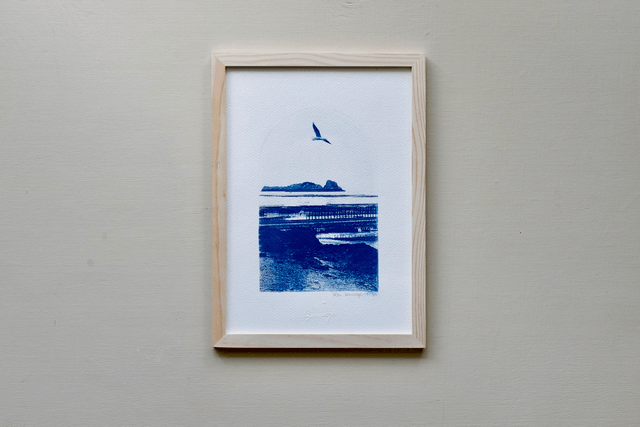 Affiche cyanotype photo de la Bretagne - Cancale entre ciel et mer
